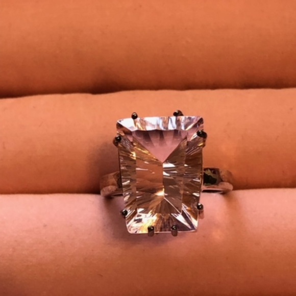 Jewelry - Kunzite Ring with sterling silver setting